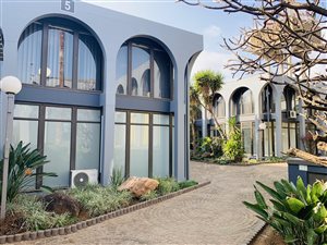 81 m² Commercial space in Murrayfield