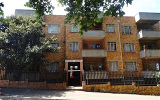1 Bedroom House in Jeppestown