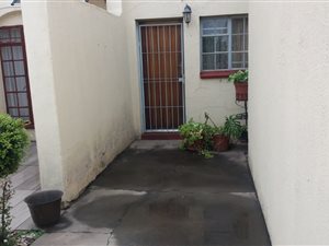 3 Bed Flat in Vereeniging Central