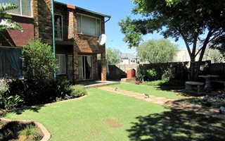3 Bedroom Townhouse in Brackenhurst