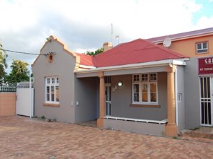 8 Bed House in Retreat