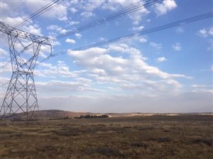 99.9 ha Land available in Eikenhof