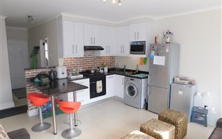 3 Bedroom Apartment in Rosebank