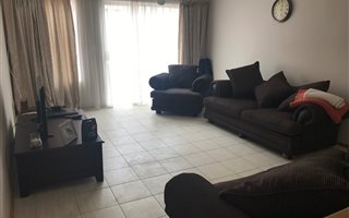 2 Bedroom Simplex in Moreleta Park