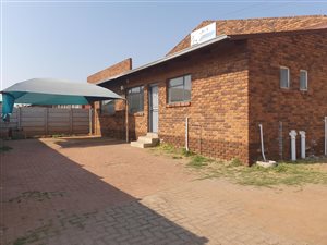 630 m² Industrial space in Ladanna