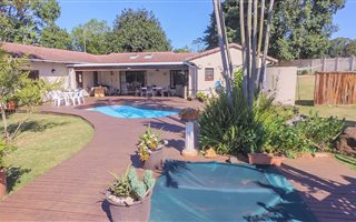 3 Bedroom House in Waterfall