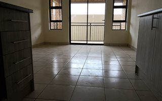 2 Bedroom Apartment in Brentwood Park