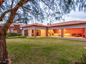 4 Bed House in Bredell AH