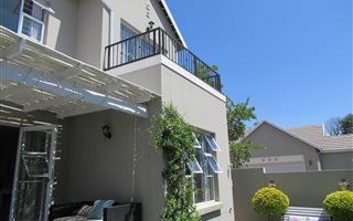 3 Bedroom Cluster in Broadacres