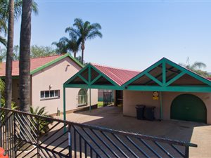 3 Bedroom House in Claremont