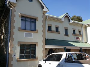 117 m² Commercial space in Paramount Estate