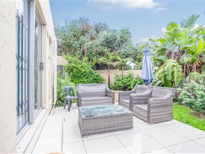 3 Bed House in Bromhof