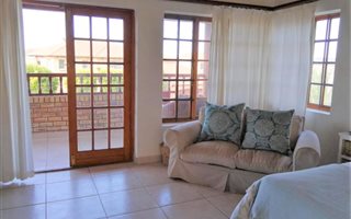 6 Bedroom House in Port Elizabeth Central