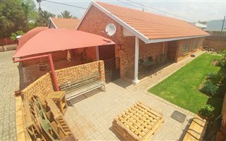 3 Bedroom House in Potchefstroom Central