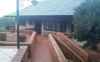 2 Bedroom House in Meredale