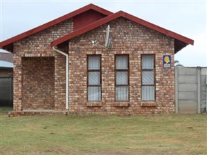 2 Bed Apartment in Azalea Park