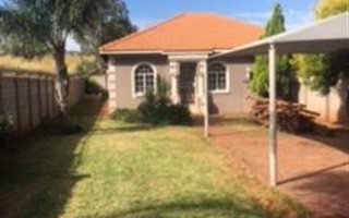 3 Bedroom House in Safari Gardens