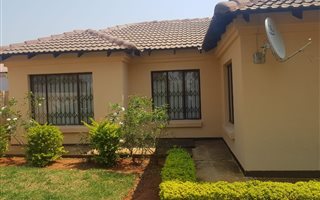 3 Bedroom House in Clarina