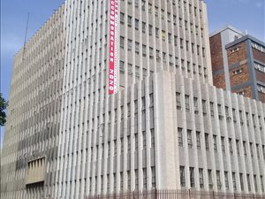 Studio Apartment in Johannesburg Central and CBD