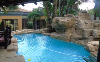 4 Bedroom House in Dainfern