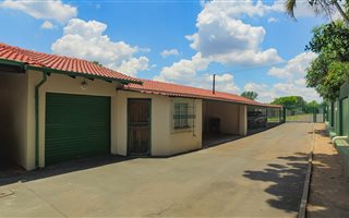 3 Bedroom Townhouse in Florauna