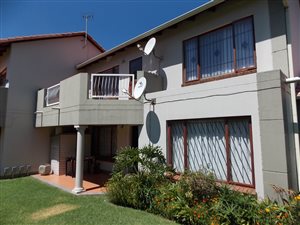3 Bed Townhouse in Mondeor