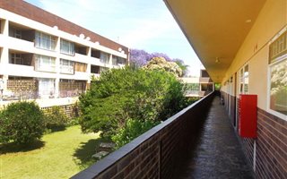 2 Bedroom Apartment in Orchards