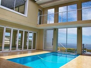 5 Bed House in Pezula Golf Estate