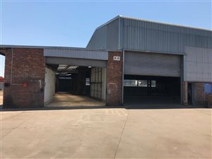 1350 m² Industrial space in Rosslyn