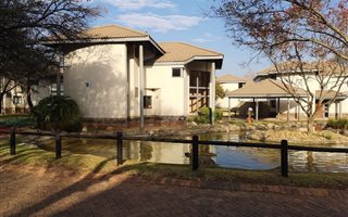 3 Bedroom Cluster in Nortons Home Estate