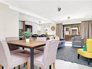 2 Bed Apartment in Modderfontein