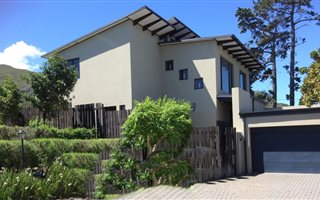 3 Bedroom House in Onrus