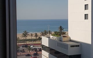 2.5 Bedroom Apartment in South Beach