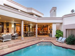 4 Bed House in Senderwood