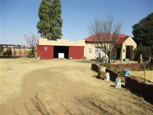 4.3 ha Farm in Lakeview