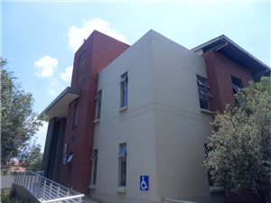 270 m² Office Space in Meyersdal