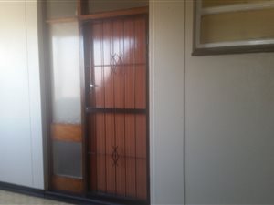 2 Bed Apartment in Scottsville