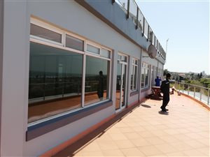 180 m² Commercial space in Glenashley