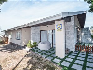4 Bed House in Boston