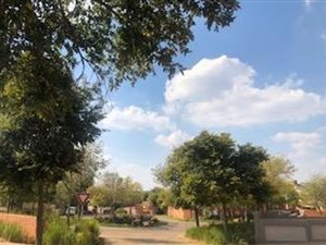 2 Bed Simplex in Mooikloof Country Residences