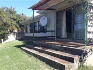 3 Bed House in Amalinda North