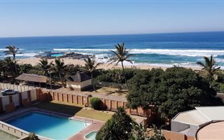2 Bedroom Apartment in Amanzimtoti