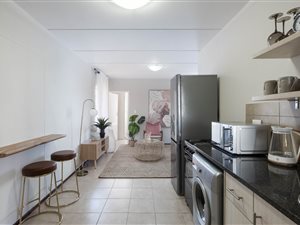 1 Bed Apartment in Halfway House