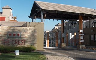 1 Bedroom Apartment in Sunninghill