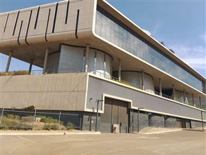 5700 m² Commercial space in Birnam
