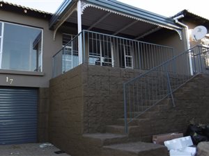 3 Bedroom House in Noordheuwel