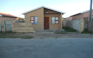 2 Bedroom House in Bethelsdorp