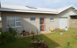 2 Bedroom Townhouse in Blydeville