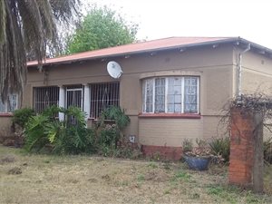 4 Bed House in Glencoe