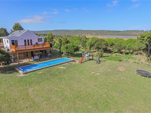 5037 m² Farm in Wilderness
